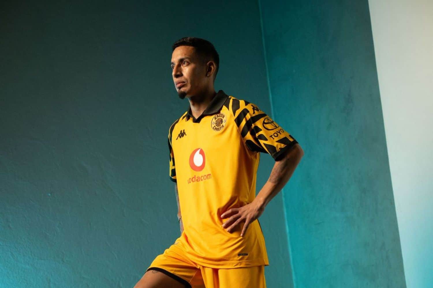 Chiefs' Merchandise Takes Flight: Will Their Game Follow Suit?