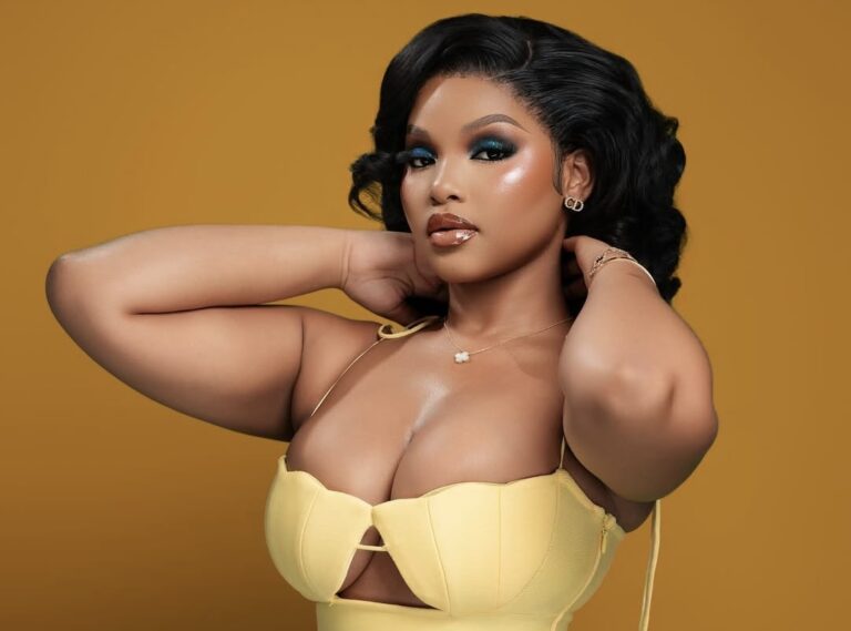 MaWhoo Turns Heads in Dubai with Eye-Catching 14K Bikini Glamour