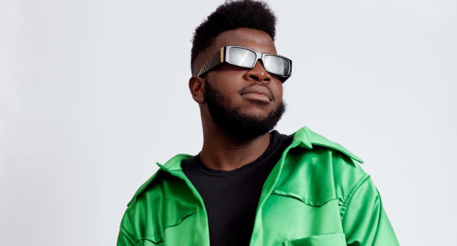 J Smash and Emtee Toast to 'Neverfall's' YouTube Success!