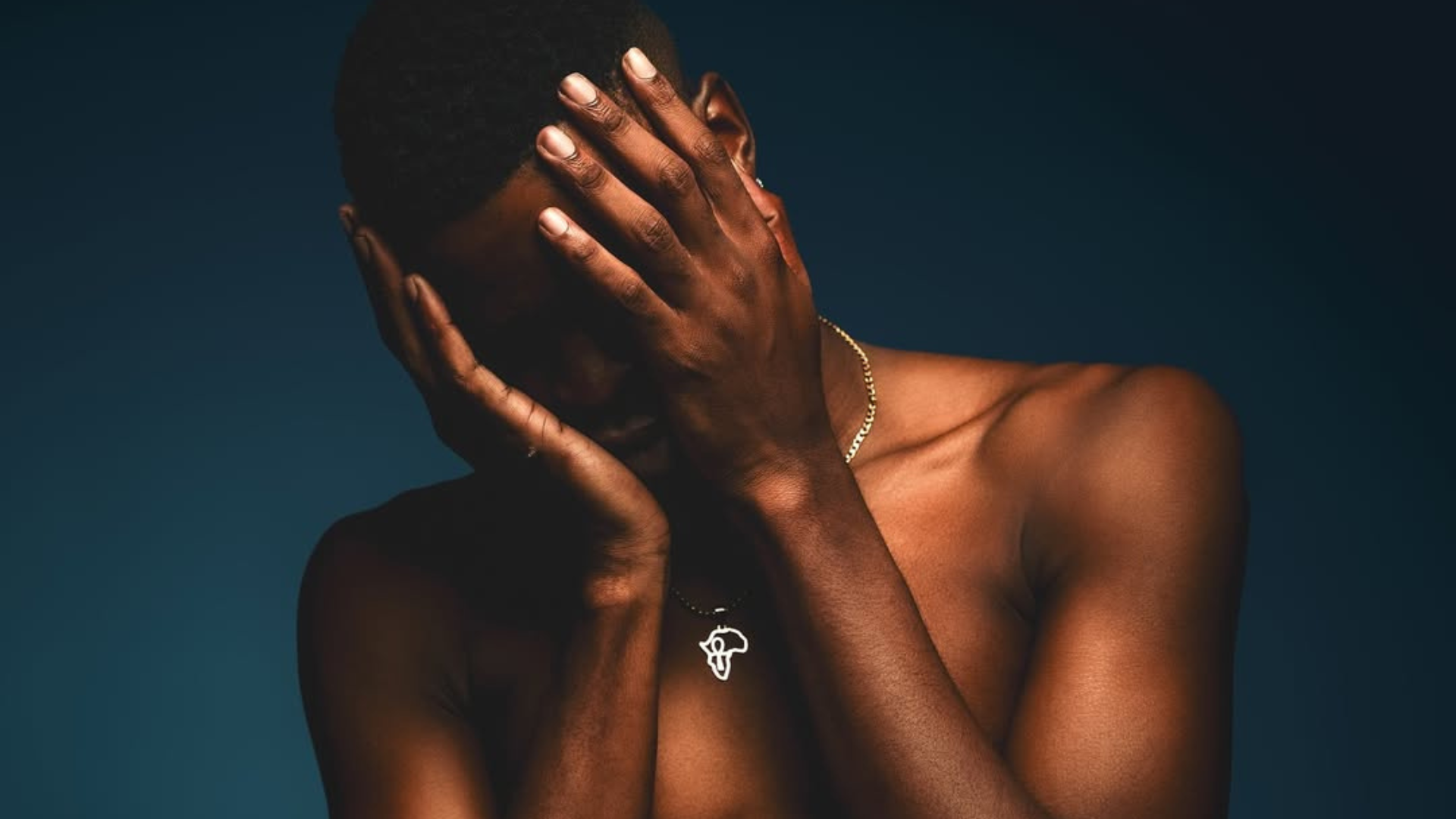 Dusse Wavy Drops Emotional Anthem 'Usebenzile' Celebrating Resilience