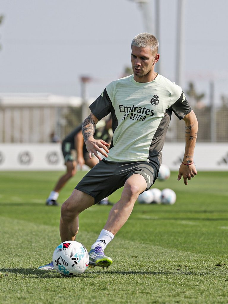 Real Madrid Announces Franco Mastantuono's Departure After Pubalgia Setback