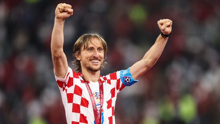 Croatia Overwhelms Faroe Islands with Gvardiol's Stellar Performance in Qualifiers