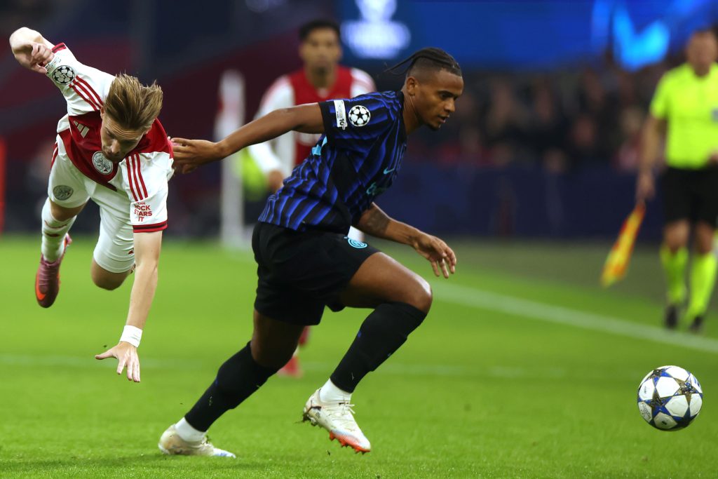 Manuel Akanji Set for Long-Term Stay at Inter Milan