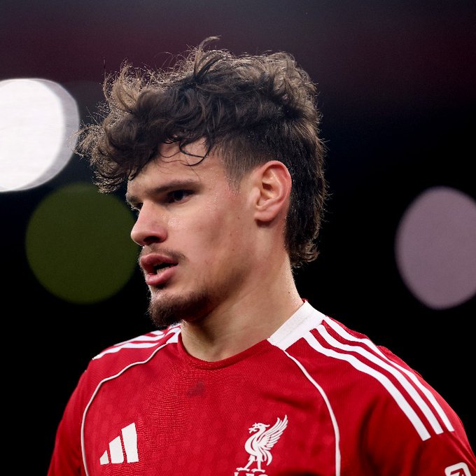 Liverpool Seeks Victory Over Burnley to End Standoff at Anfield