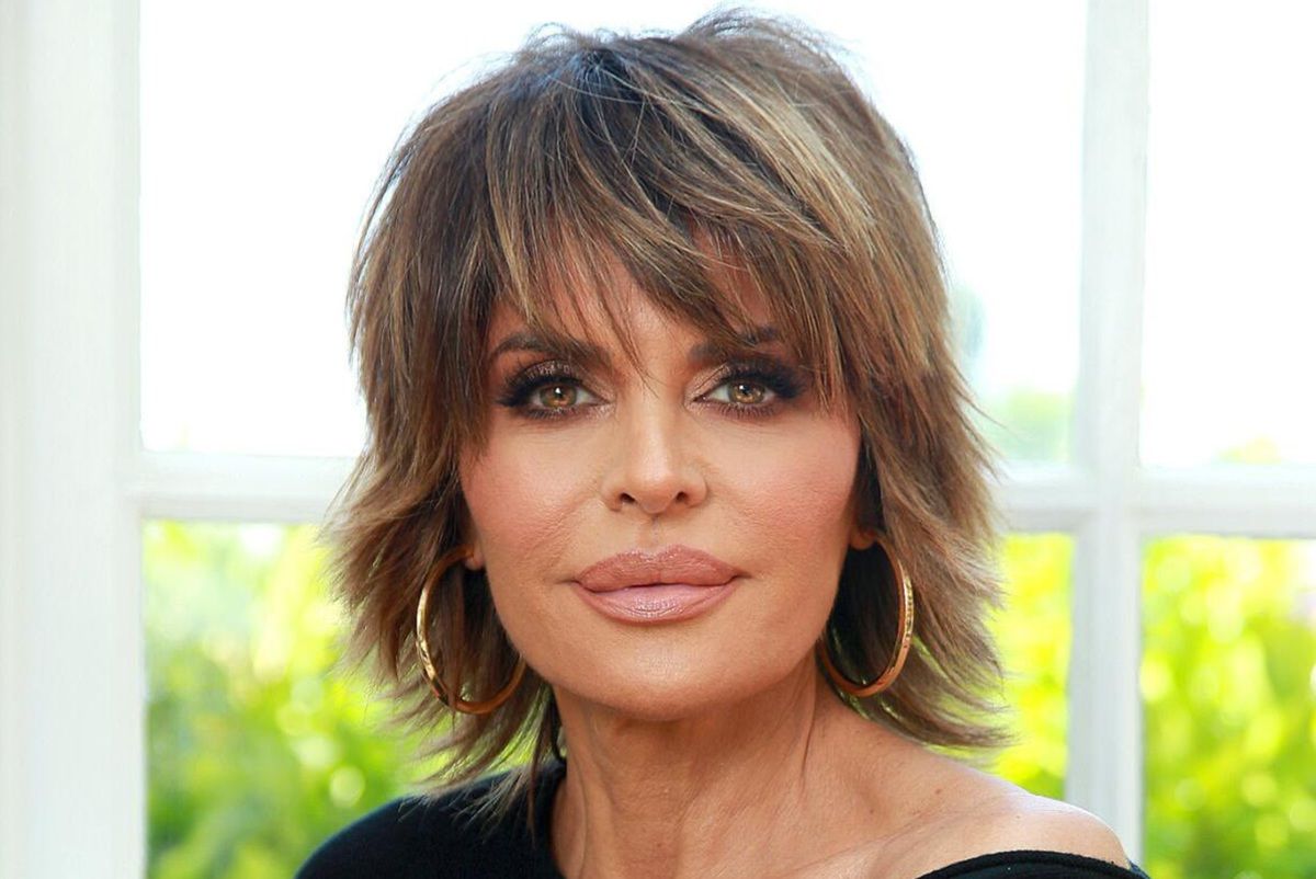 Lisa Rinna Reveals Her 'Days of Our Lives' Rival in Explosive New Memoir