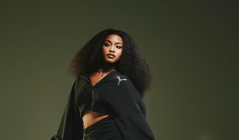 Zee Nxumalo Shines Bright as the Face of Isgubhu Playlist on Apple Music