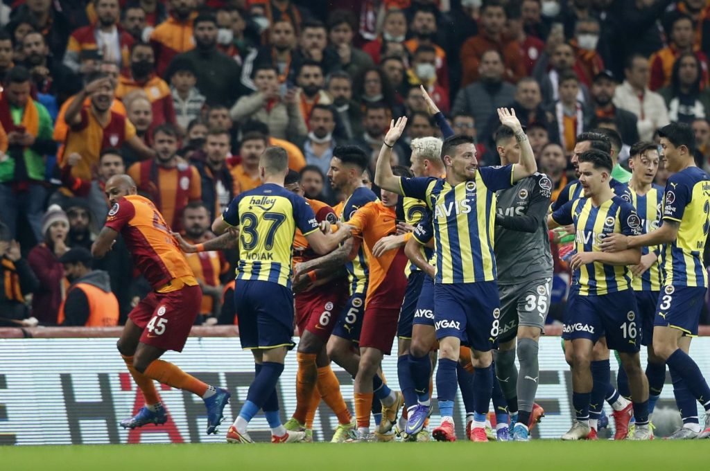 Istanbul’s Fierce Rivalry: The Ultimate Showdown for Super Lig Supremacy
