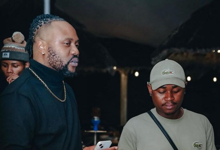 Sizwe Alakine Celebrates Benzoo & Bukzin Keys' Success with 'Eh B&B' EP Debut