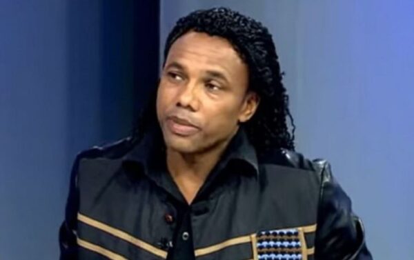 Melvyn Matthews, Beloved Co-Writer of 'Weekend Special,' Dies at 67