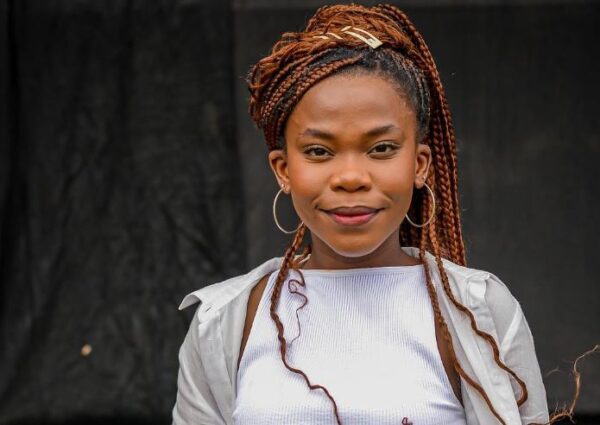 Nomfundo Moh's 'Thobela' Climbs the SA Radio Charts