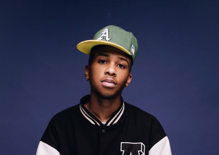 Ez Maestro Celebrates Success with the Hit Track 'Head Movement'