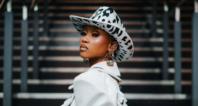 “Moozlie’s Vision: Navigating Love, Marriage, and Motherhood in Tomorrow’s World”