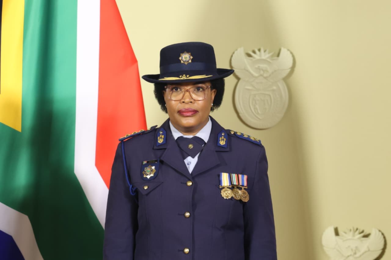 Heroic SAPS Officer Saves Crocodile from Drowning Dangers