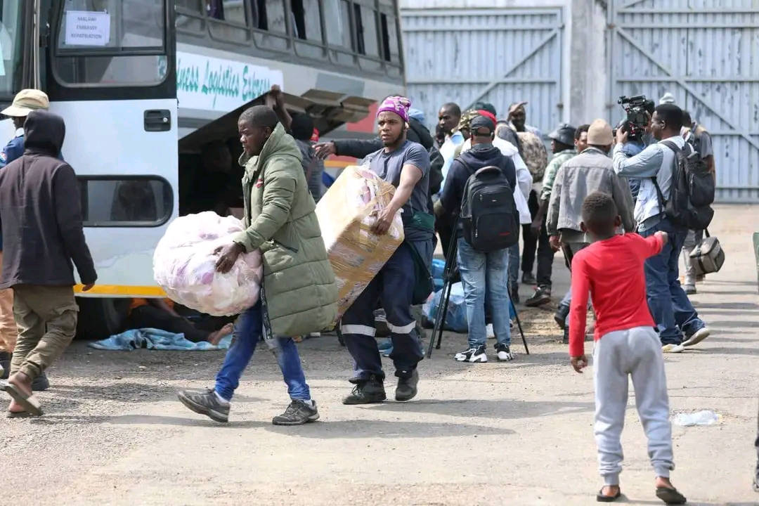 Malawi Deploys 55 Buses to Repatriate Thousands of Citizens Stranded in South Africa – MDNtv