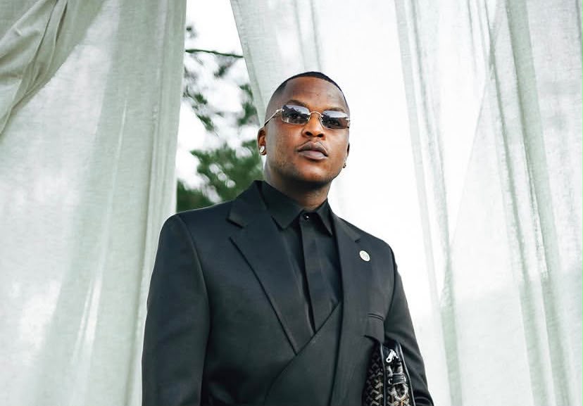 Oscar Mbo Responds to Fan Photo Backlash Sparking Online Debate