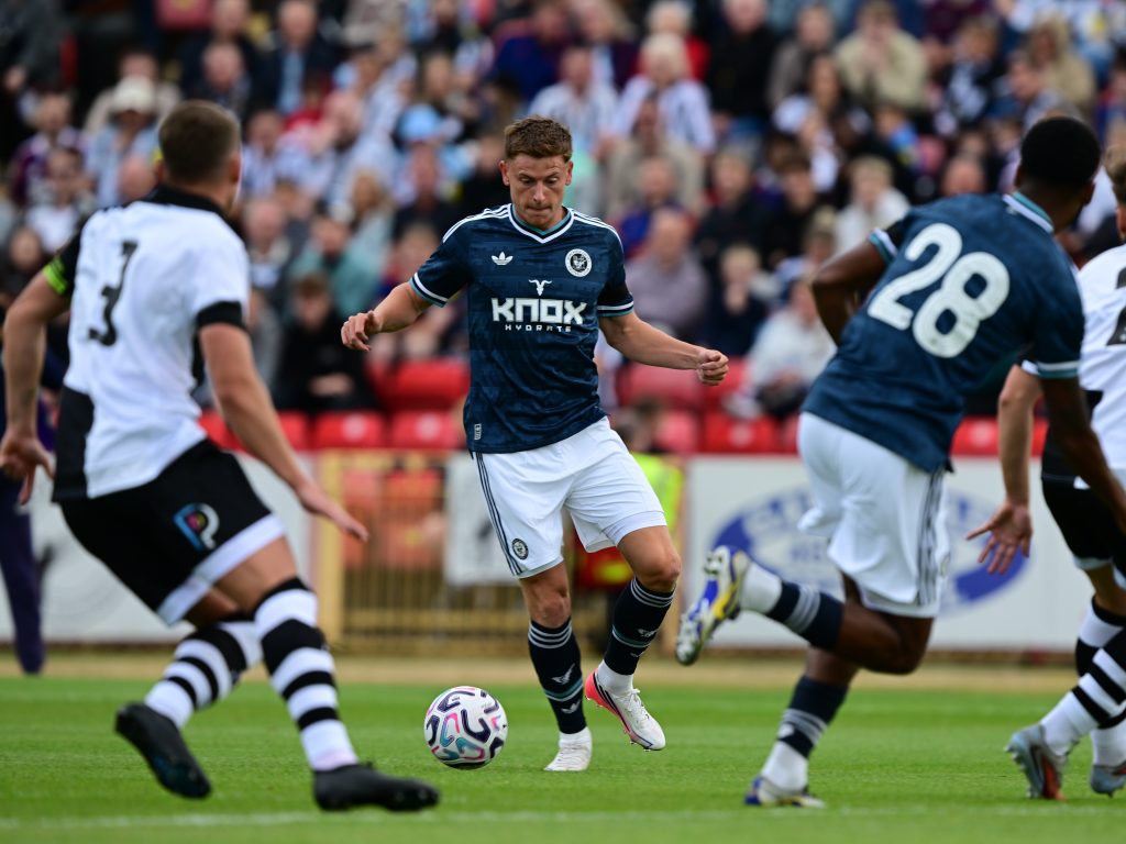 Newcastle Held to Draw by Gateshead Amidst Guimarães Progression