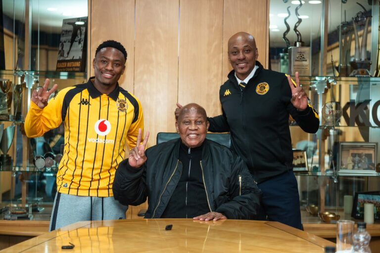 Kaizer Chiefs Clinch Langelihle Phili from Stellenbosch FC