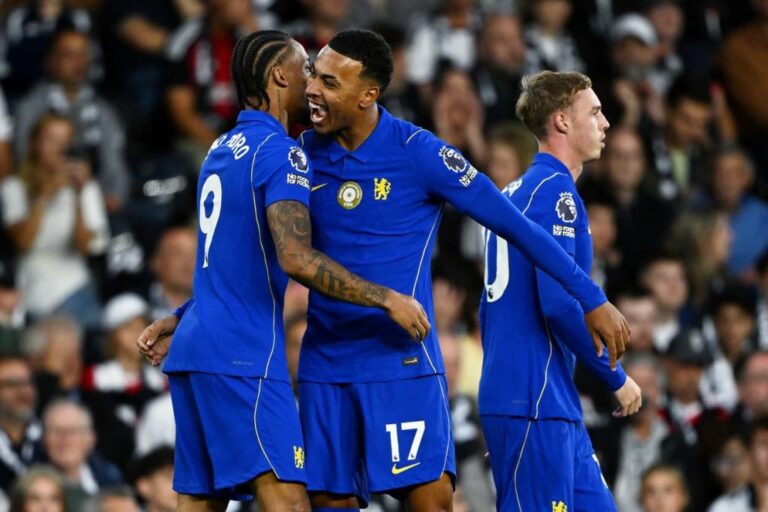 Chelsea Edges Fulham 3-2 in Alonso's Exciting Debut