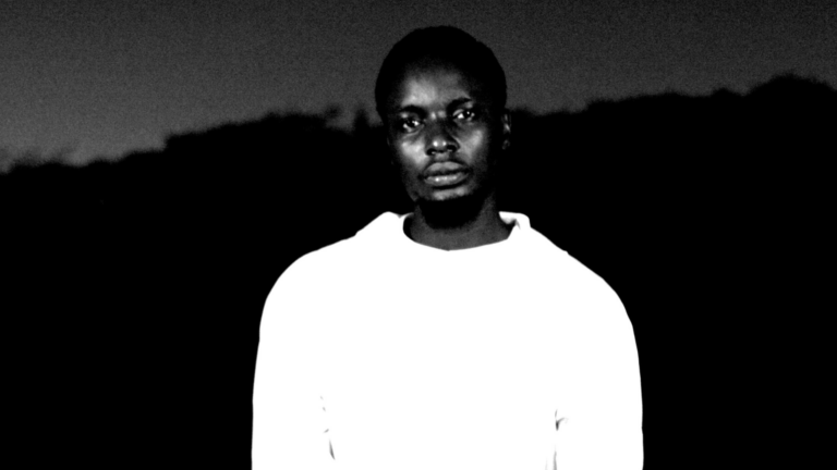 Asiama Makes a Triumphant Comeback with Soulful Anthem 'No Place'